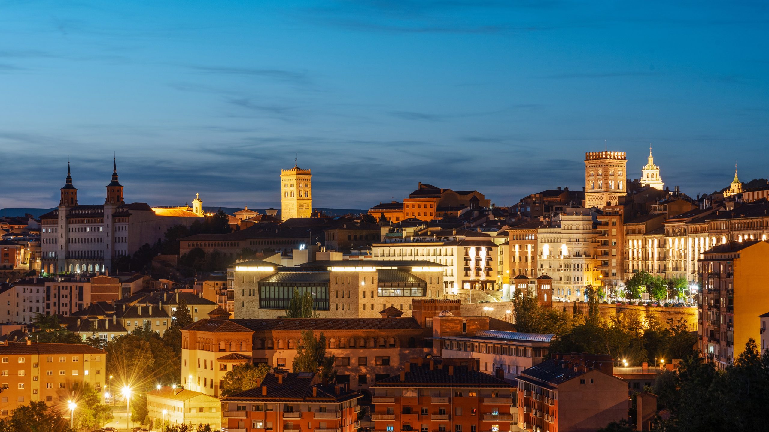 Apartamento Hartzenbusch Teruel - foto plaza torico Teruel